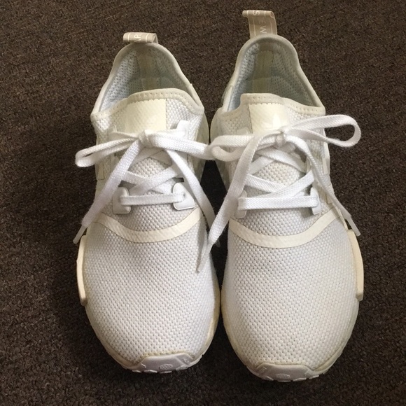 adidas fiori nmd r1